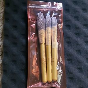MOTD Brush Set